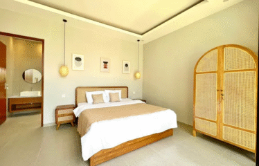 VILLA MENAWAN DI CEPAKA DEKAT KAWASAN PARIWISATA PERERENAN BALI