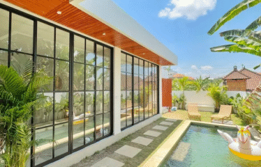 VILLA MENAWAN DI CEPAKA DEKAT KAWASAN PARIWISATA PERERENAN BALI